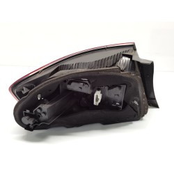 Recambio de piloto trasero derecho para peugeot 407 (6d_) 2.0 hdi 135 (6drhrh, 6drhre, 6drhrg, 6drhrj) referencia OEM IAM 6351GC