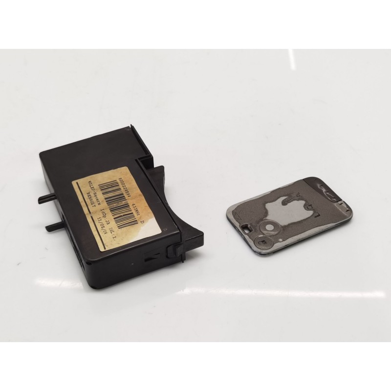 Recambio de tarjetero para renault laguna ii (bg0) referencia OEM IAM 8200224594  