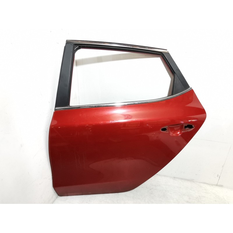 Left rear door KIA | Becerril Scrap Yard Left rear door KIA | Becerril Scrap Yard