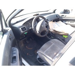 Detalhamento das peças para Peugeot 307 (3A/C) 2.0 HDI 90 Diesel do ano 2004 com motor RHY (DW10TD)