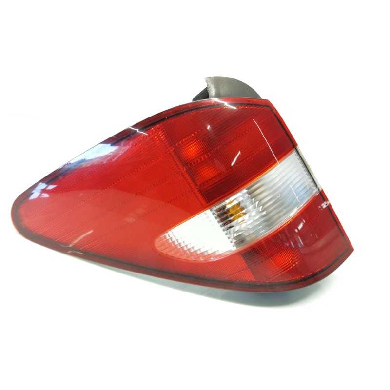 Left rear taillight Ssangyong Rodius I | Becerril Scrap Yard Left rear taillight Ssangyong Rodius I | Becerril Scrap Yard