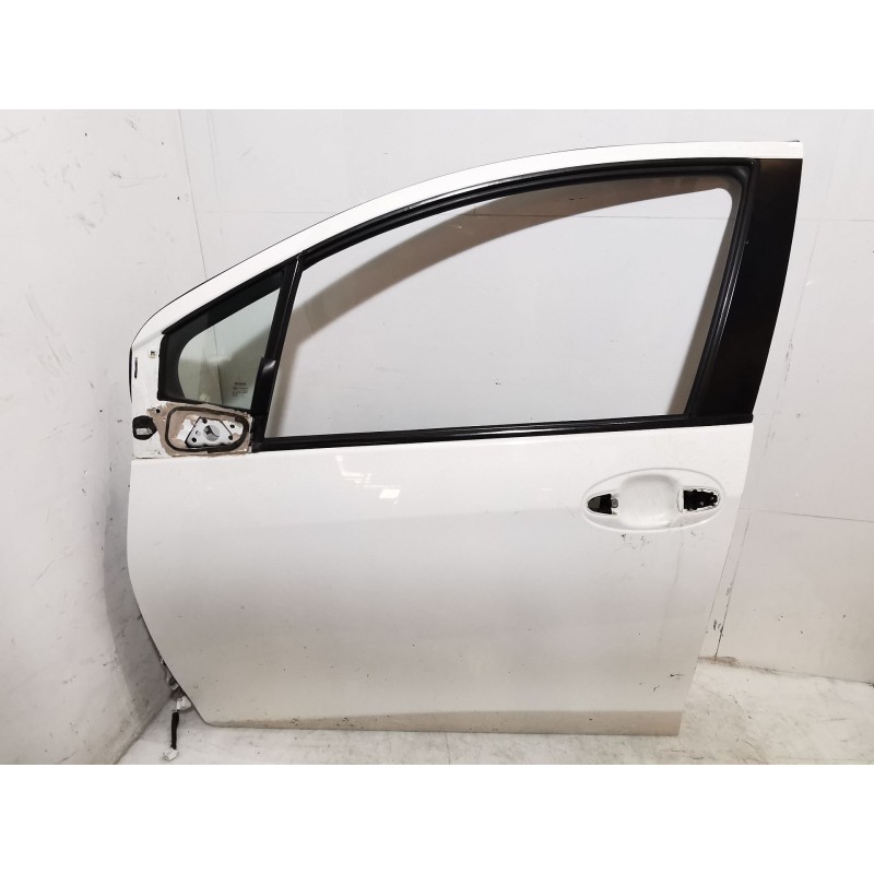 Porta anteriore sinistra Toyota Yaris (_P13_) | Desguace Becerril Porta anteriore sinistra Toyota Yaris (_P13_) | Desguace Becerril
