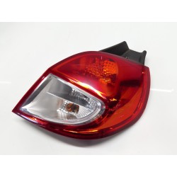 Right rear taillight Renault Clio III (BR0/1, CR0/1) | Becerril Scrap Yard