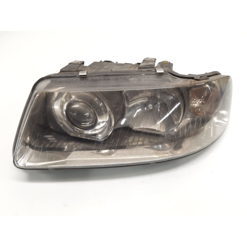 Left headlight Audi A3 (8L1) | Becerril Scrap Yard Left headlight Audi A3 (8L1) | Becerril Scrap Yard