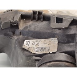 Right headlight Peugeot 307 break/sw (S2) | Becerril Scrap Yard