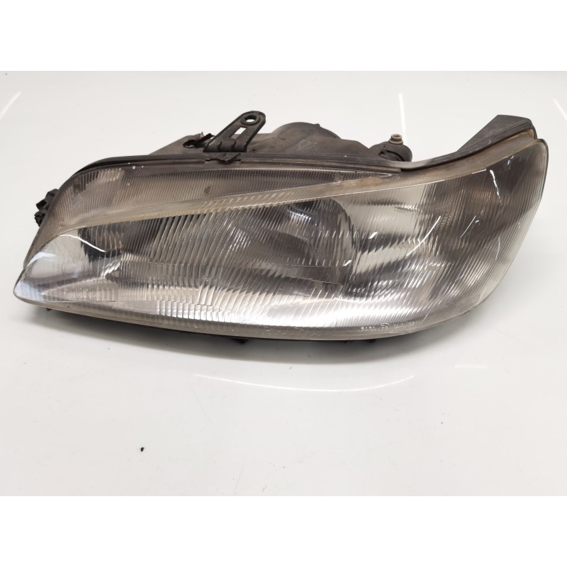 Recambio de faro izquierdo para peugeot 306 berlina 3/4/5 puertas (s2) style referencia OEM IAM 6204Q5 Recambio de faro izquierdo para peugeot 306 berlina 3/4/5 puertas (s2) style referencia OEM IAM 6204Q5