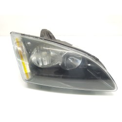 Right headlight Ford Focus berlina (cap) | Becerril Scrap Yard