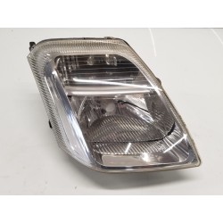 Recambio de faro derecho para citroën c2 sx referencia OEM IAM 9680128180  