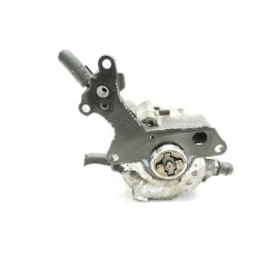 Brake booster / vacuum pump Volkswagen Touran (1T1) | Becerril Scrap Yard