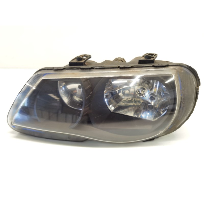 Right headlight Serie 25 (rf) | Becerril Scrap Yard Right headlight Serie 25 (rf) | Becerril Scrap Yard