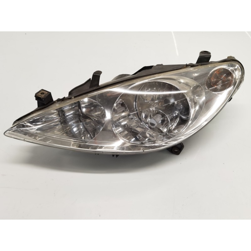 Phare gauche Peugeot 307 sw (3H) | Desguace Becerril Phare gauche Peugeot 307 sw (3H) | Desguace Becerril