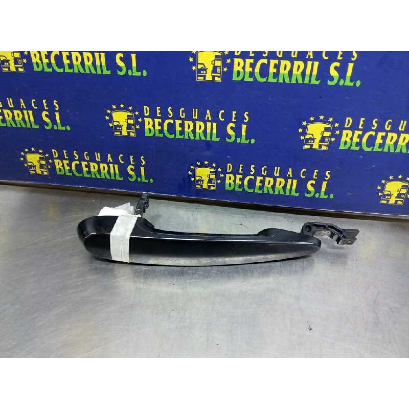 Recambio de maneta exterior delantera derecha para bmw serie 3 berlina (e90) 320d referencia OEM IAM Recambio de maneta exterior delantera derecha para bmw serie 3 berlina (e90) 320d referencia OEM IAM