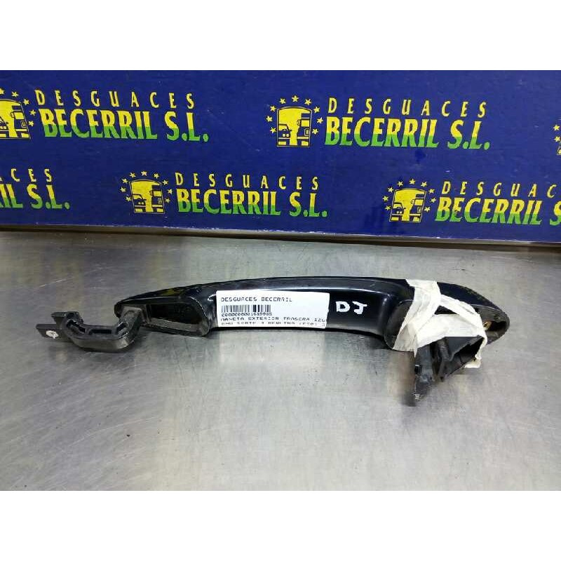 Recambio de maneta exterior trasera izquierda para bmw serie 3 berlina (e90) 320d referencia OEM IAM Recambio de maneta exterior trasera izquierda para bmw serie 3 berlina (e90) 320d referencia OEM IAM