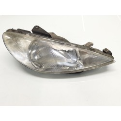 Right headlight Peugeot 206 hatchback (2A/C) | Becerril Scrap Yard
