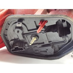Feu arrière droit Peugeot 206 hatchback (2A/C) | Desguace Becerril
