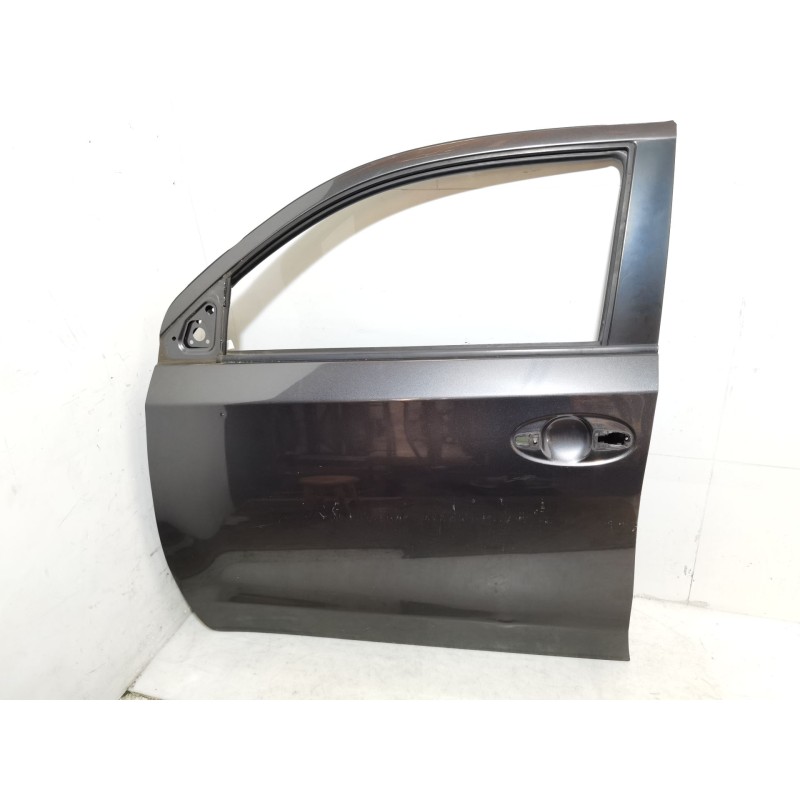 Recambio de puerta delantera izquierda para toyota urban cruiser (_p1_) 1.4 d-4d (nlp110_) referencia OEM IAM 6700252430  