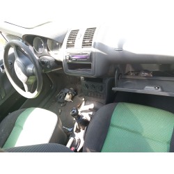 volkswagen polo berlina (6n2) del año 2001