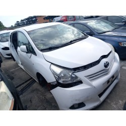 toyota verso (_r2_) del año 2010
