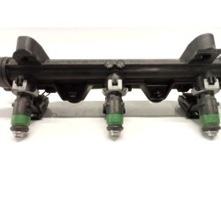 Recambio de rampa inyectora para seat ibiza iii (6l1) 1.2 referencia OEM IAM 03E133320  