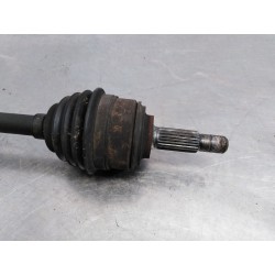 Recambio de transmision delantera izquierda para dacia sandero ambiance referencia OEM IAM 8200863653  