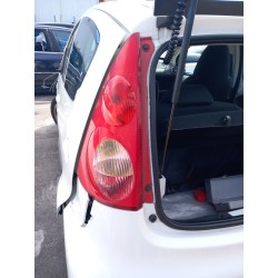 Feu arrière gauche Peugeot 107 (PM_, PN_) | Desguace Becerril