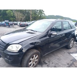 Détail des pièces pour Mercedes-benz clase M (W164) ML 320 CDI 4-matic (164.122) Diesel de l'année 2005 avec le moteur OM 642.940