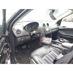 Détail des pièces pour Mercedes-benz clase M (W164) ML 320 CDI 4-matic (164.122) Diesel de l'année 2005 avec le moteur OM 642.940