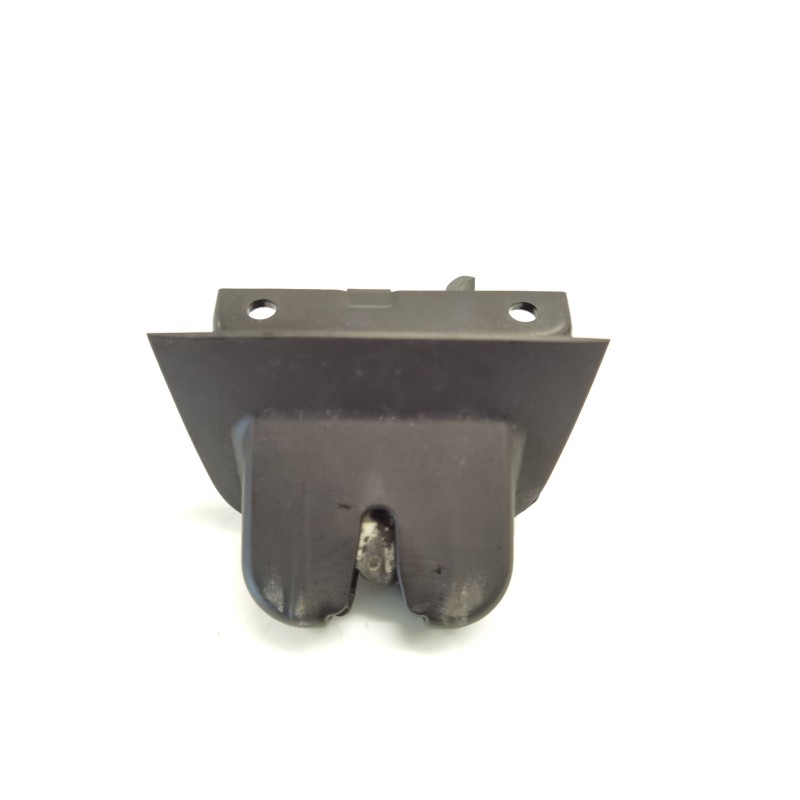 Recambio de cerradura maletero / portón para audi a3 sportback (8pa) 2.0 tdi 16v referencia OEM IAM 8P3827520A 8P3827520A 