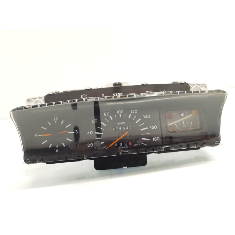 Tableau de bord Peugeot 205 II (20A/C) | Desguace Becerril Tableau de bord Peugeot 205 II (20A/C) | Desguace Becerril