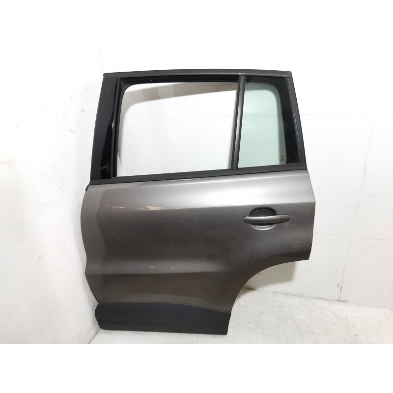 Recambio de puerta trasera izquierda para volkswagen tiguan (5n_) 2.0 tdi referencia OEM IAM   