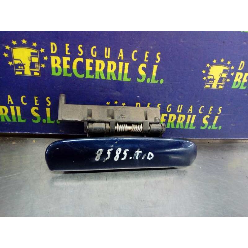 Recambio de maneta exterior trasera derecha para citroen xsara berlina 1.6i sx referencia OEM IAM Recambio de maneta exterior trasera derecha para citroen xsara berlina 1.6i sx referencia OEM IAM