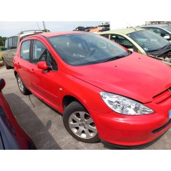 تفكيك Peugeot 307 (3A/C) 2.0 HDI 90 Diesel من عام 2001 بمحرك RHY (DW10TD)