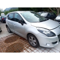 تفكيك Renault scenic III (JZ0/1_) 1.5 dCi Diesel من عام 2010 بمحرك K9K 832