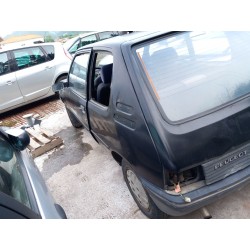 تفكيك Peugeot 205 II (20A/C) 1.1 XA Gasolina من عام 1989 بمحرك E1
