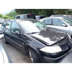 تفكيك Renault megane II station wagon (KM0/1_) 1.5 dCi (KM16, KM1E) Diesel من عام 2006 بمحرك K9K 732