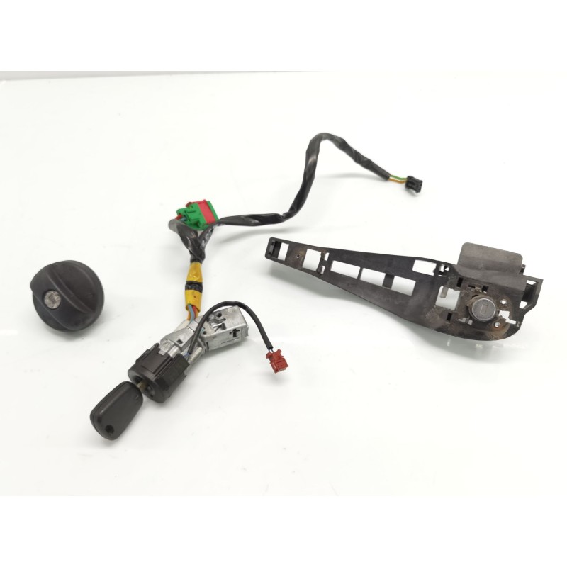 Antirrobo CITROEN C3 I (FC_, FN_) | Desguace Becerril Antirrobo CITROEN C3 I (FC_, FN_) | Desguace Becerril