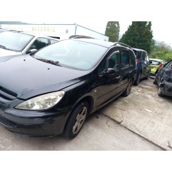 تفكيك Peugeot 307 sw (3H) 2.0 HDI 110 Diesel من عام 2002 بمحرك RHS (DW10ATED)