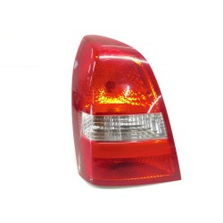 Recambio de piloto trasero izquierdo para nissan primera (p12) 2.2 di referencia OEM IAM 89024270  