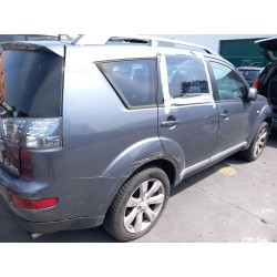 تفكيك Mitsubishi outlander II (CW_W) 2.0 DI-D (CW8W) Diesel من عام 2007 بمحرك BSY
