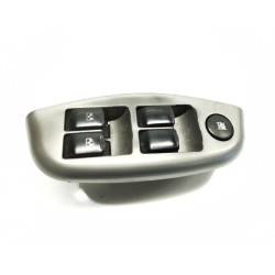 Mando elevalunas delantero izquierdo Chevrolet Aveo / kalos hatchback (T200) | Desguace Becerril