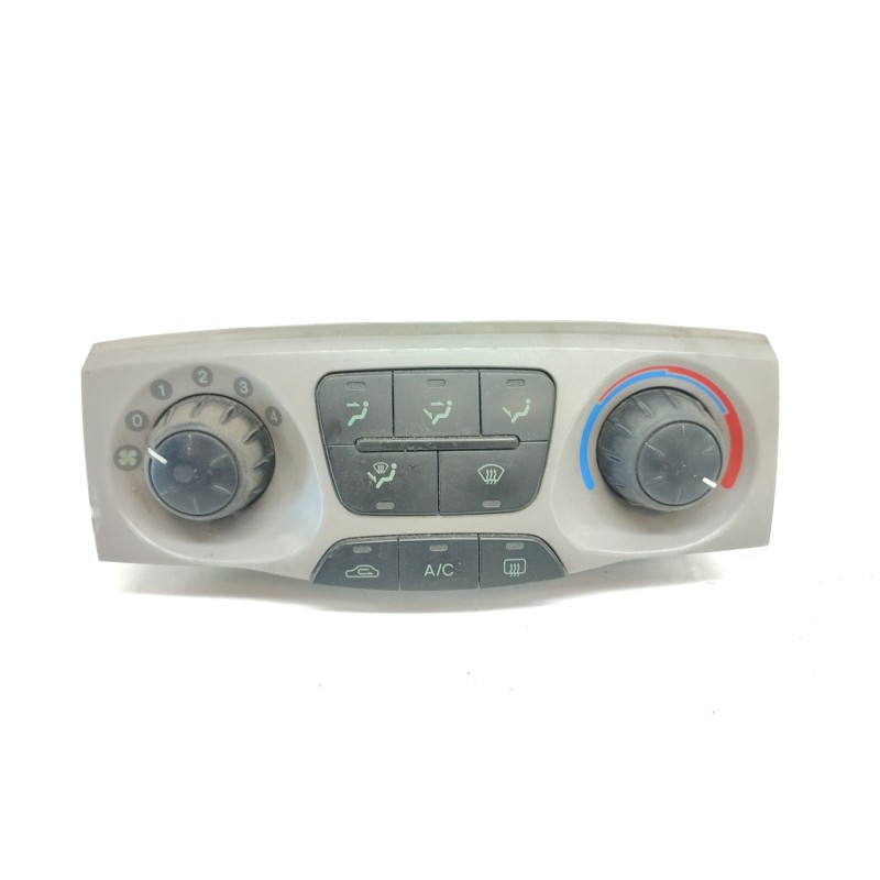 Recambio de mando calefaccion / aire acondicionado para hyundai trajet (fo) 2.0 crdi gls referencia OEM IAM 972503AXXX Recambio de mando calefaccion / aire acondicionado para hyundai trajet (fo) 2.0 crdi gls referencia OEM IAM 972503AXXX