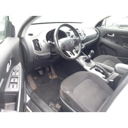 تفكيك Kia sportage III (sl) 1.6 GDI Gasolina من عام 2015 بمحرك G4FD