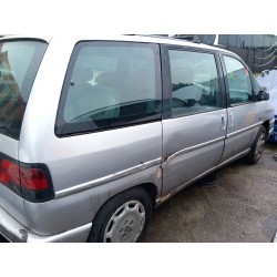 Elenco delle parti per Peugeot 806 (221) 2.1 td 12V Diesel dell'anno 1998 con motore P8C (XUD11BTE)