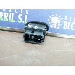 Recambio de mando elevalunas trasero derecho para citroen c3 1.4 hdi exclusive referencia OEM IAM   