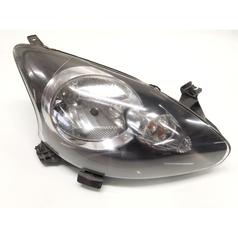 Recambio de faro derecho para toyota aygo (_b1_) 1.0 (kgb10_) referencia OEM IAM 811100H010  