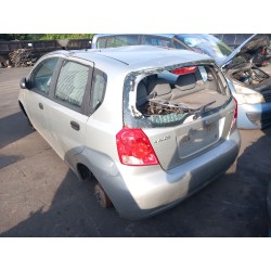 تفكيك Daewoo kalos (klas) 1.2 Gasolina من عام 2004 بمحرك B12S1