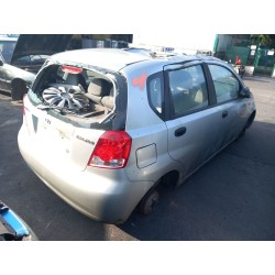 تفكيك Daewoo kalos (klas) 1.2 Gasolina من عام 2004 بمحرك B12S1