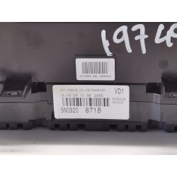 Instrument cluster Volkswagen Tiguan (5N_) | Becerril Scrap Yard