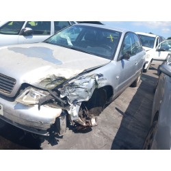 تفكيك Audi A4 B5 (8D2) 1.9 TDI Diesel من عام 2000 بمحرك AJM