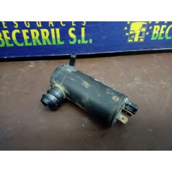 Recambio de bomba limpia para peugeot 106 (s2) max d referencia OEM IAM 0L6031374  